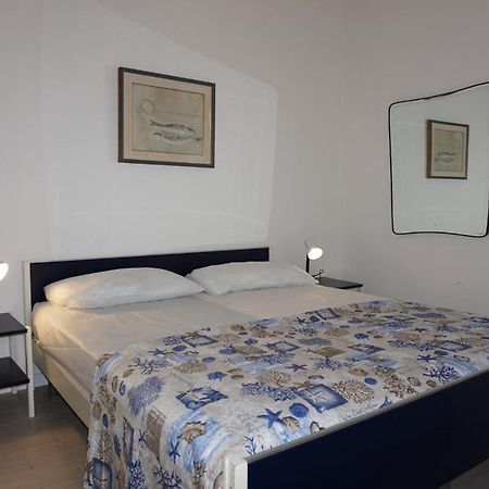 Family-Friendly Villa With Shared Pool - Garden Porto Santa Margherita di Caorle Luaran gambar